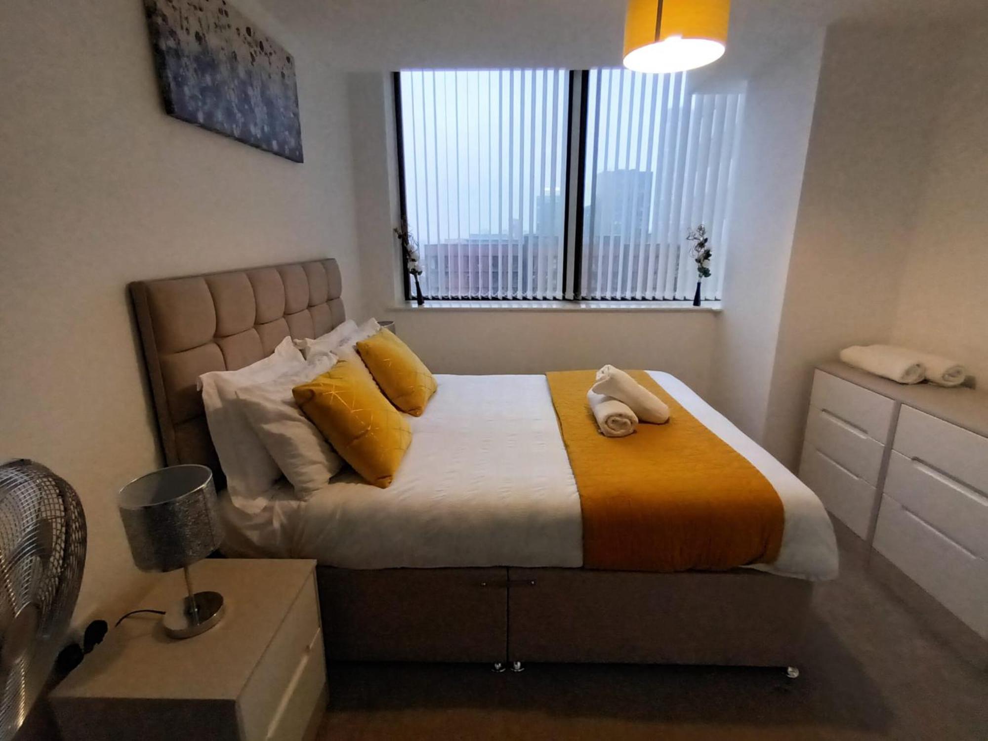 Kcs Broad Street Apartment برمنغهام المظهر الخارجي الصورة