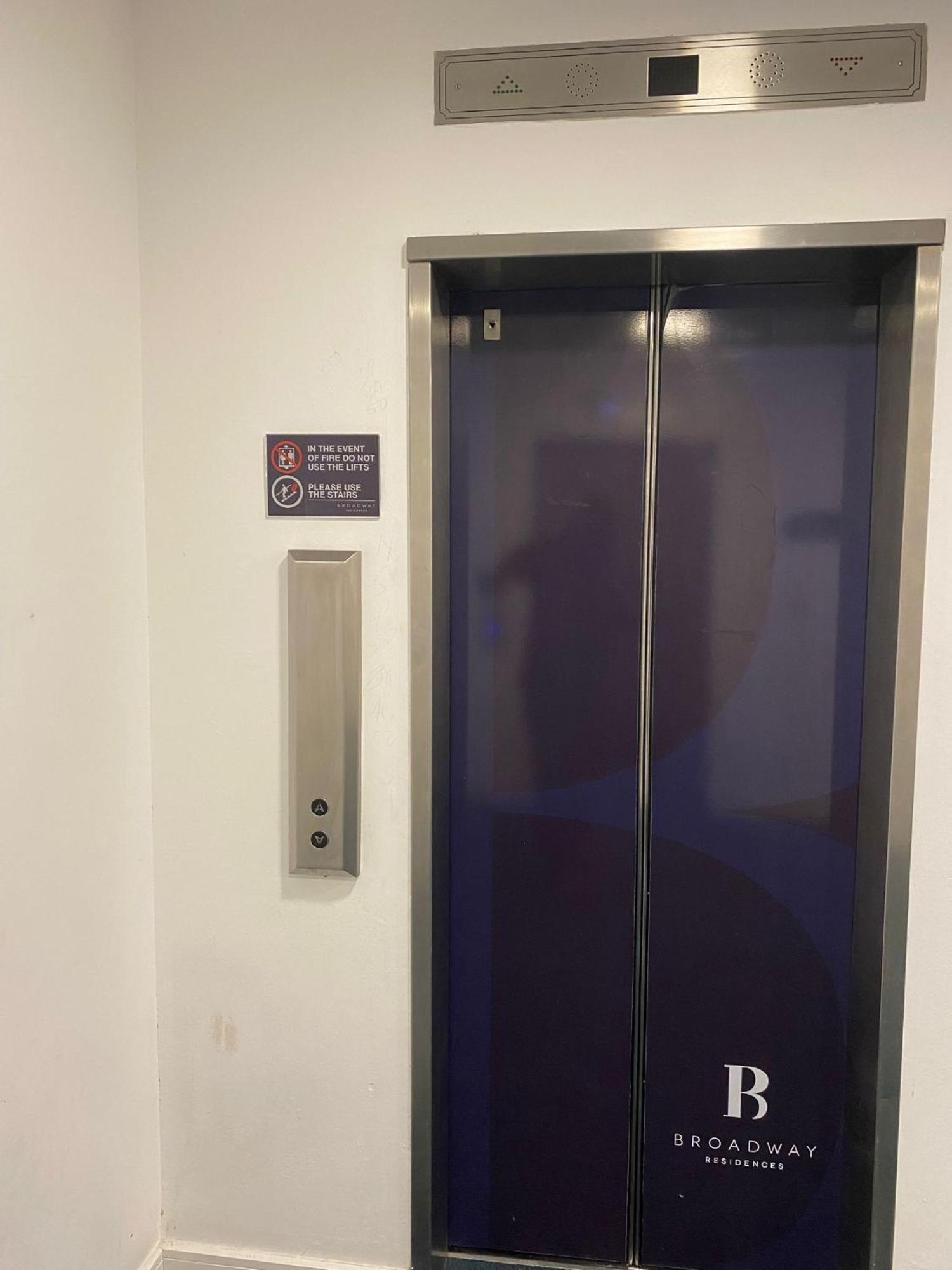 Kcs Broad Street Apartment برمنغهام المظهر الخارجي الصورة