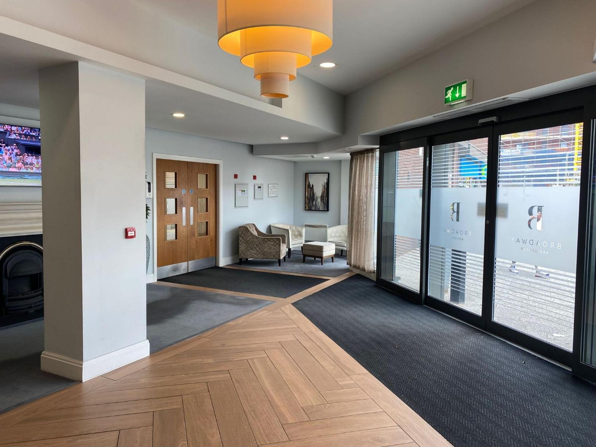 Kcs Broad Street Apartment برمنغهام المظهر الخارجي الصورة
