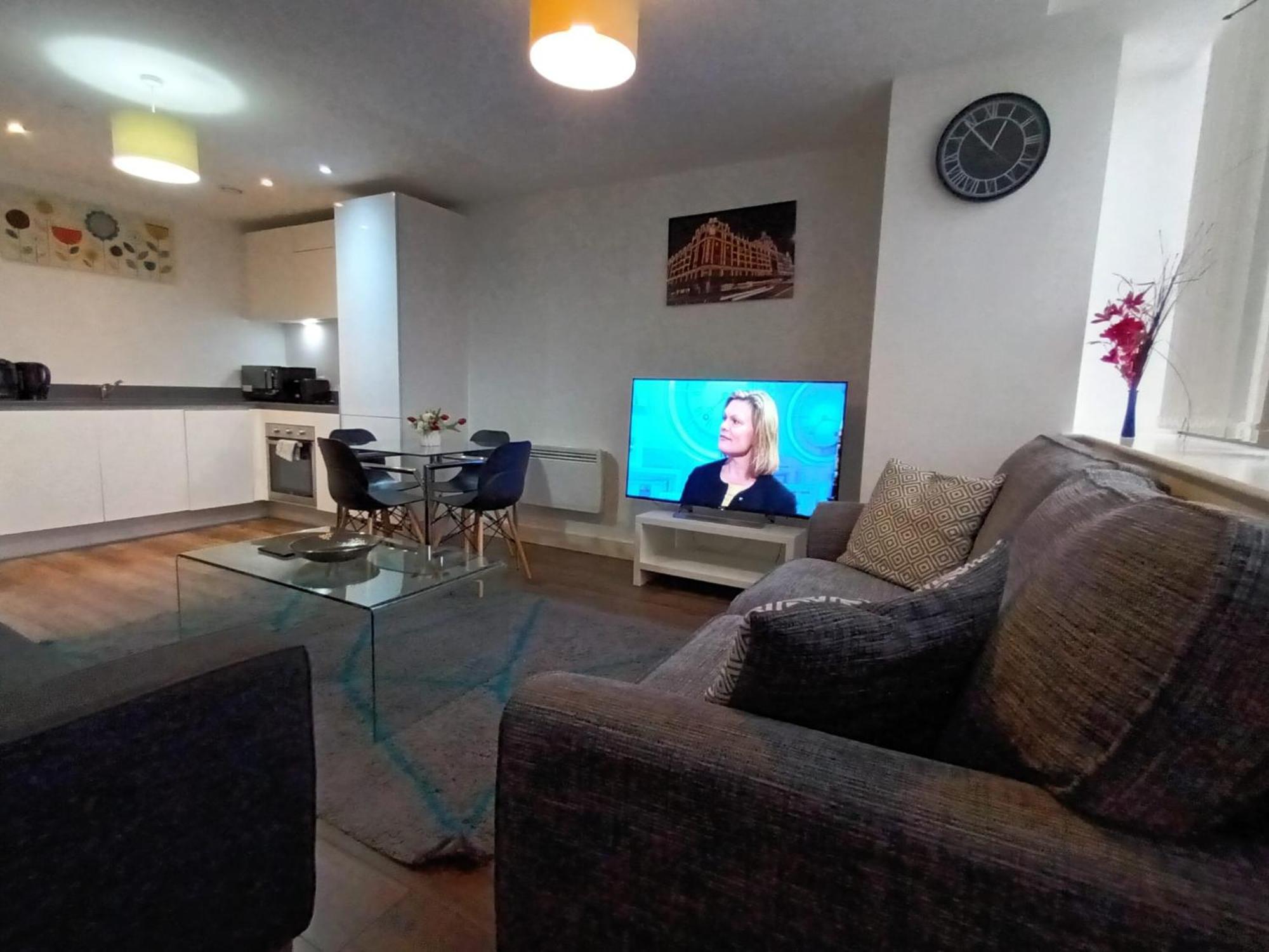Kcs Broad Street Apartment برمنغهام المظهر الخارجي الصورة
