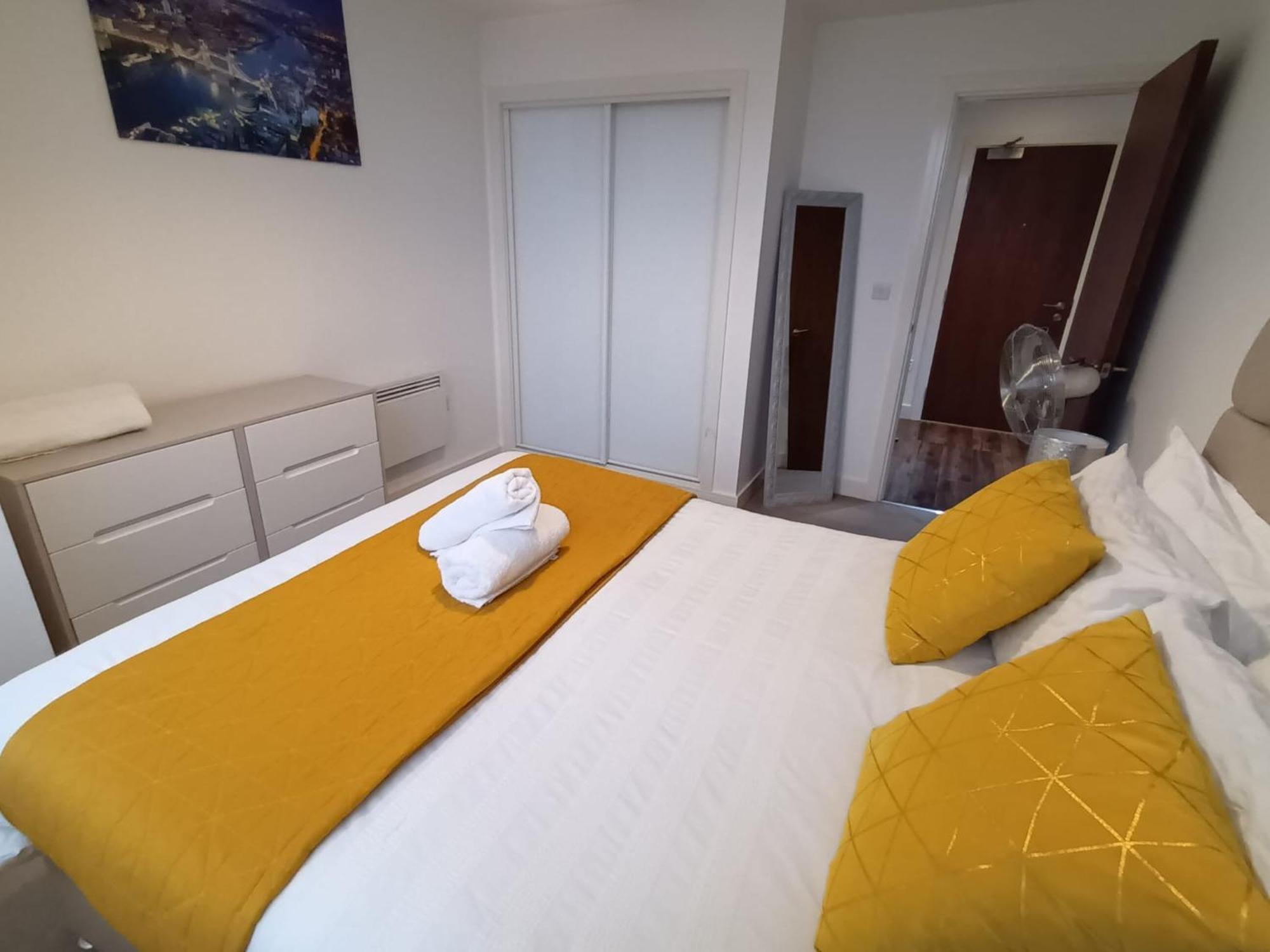 Kcs Broad Street Apartment برمنغهام المظهر الخارجي الصورة