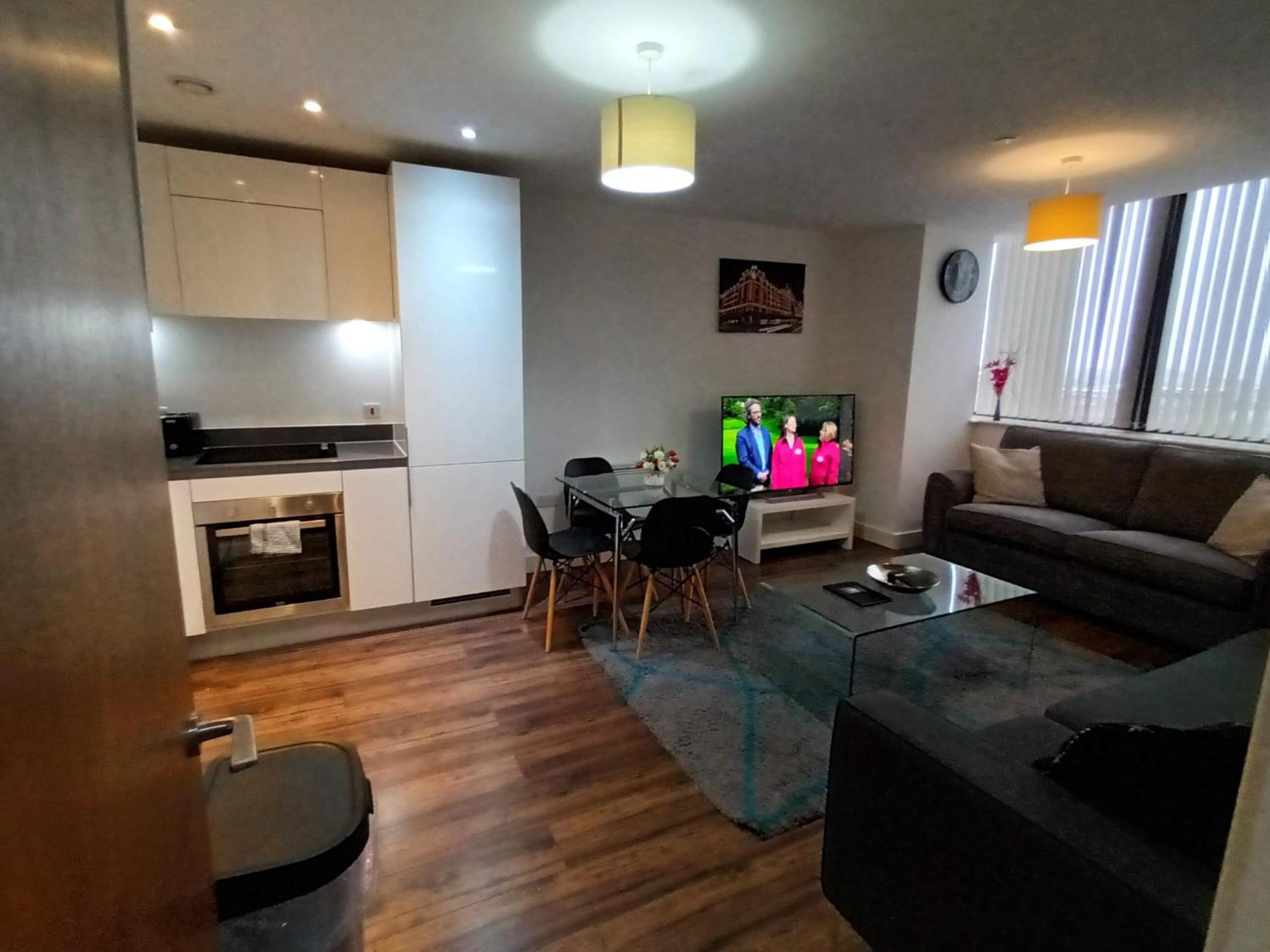 Kcs Broad Street Apartment برمنغهام المظهر الخارجي الصورة